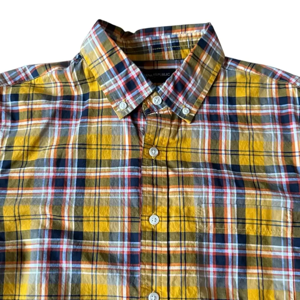 Banana Republic Men's Yellow & Blue Check Untucked FIt LS Dress Shirt -‎ Medium